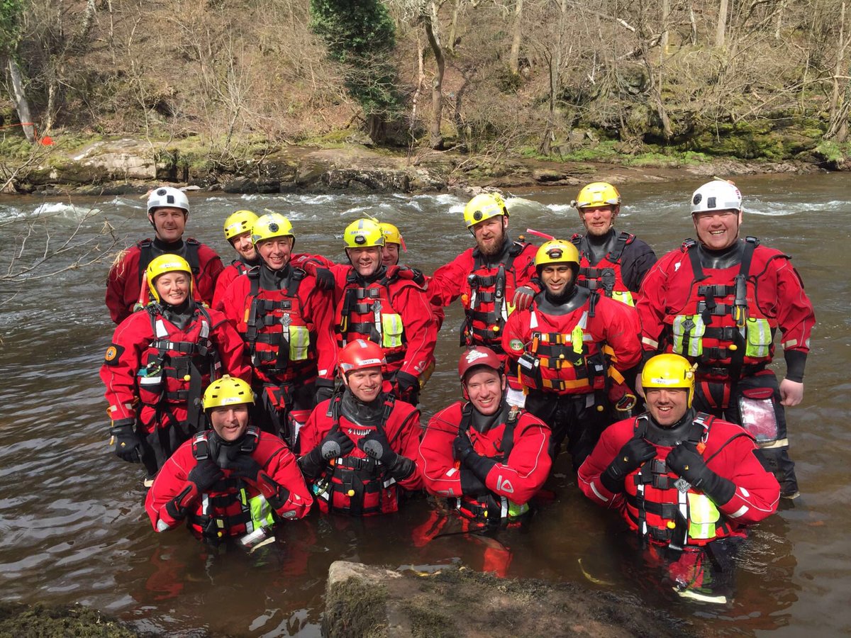 SurreySAR's tweet photo. Some of the team have just finished their Swiftwater Rescue Technician course in Wales with @Rescue3Europe https://t.co/KWXqgvo7Zx