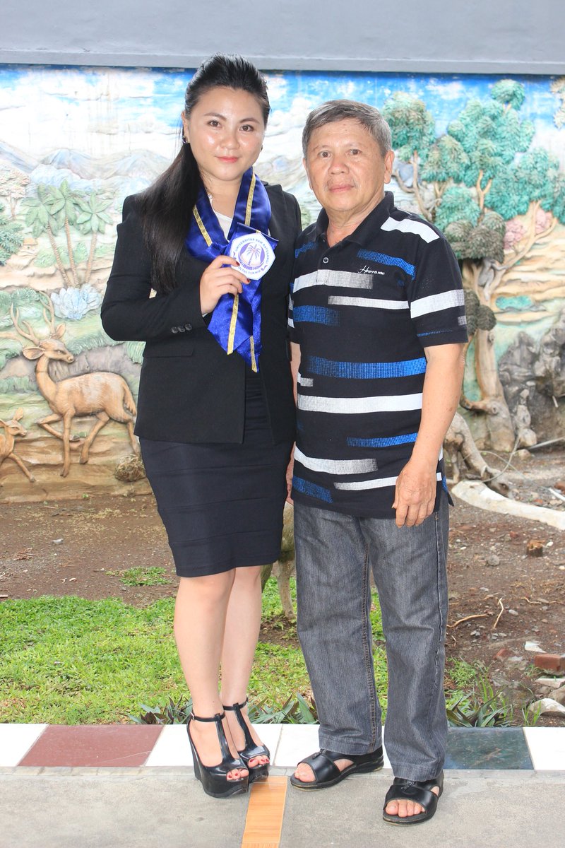 sukakucing1214's tweet photo. the best Man i ever had !! luv u papa 😘😘😘 https://t.co/yayHOXWSUv