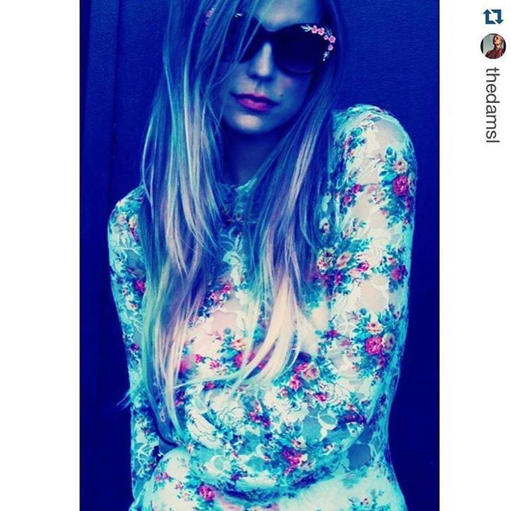 dgsalon's tweet photo. A whole lot of #gorgeous for this Monday!
#love #dgsalon #beauty #photooftheday #Monday #hair #style #fun
γ»γ»γ» Lβ¦ https://t.co/FrV2MjK8ZQ