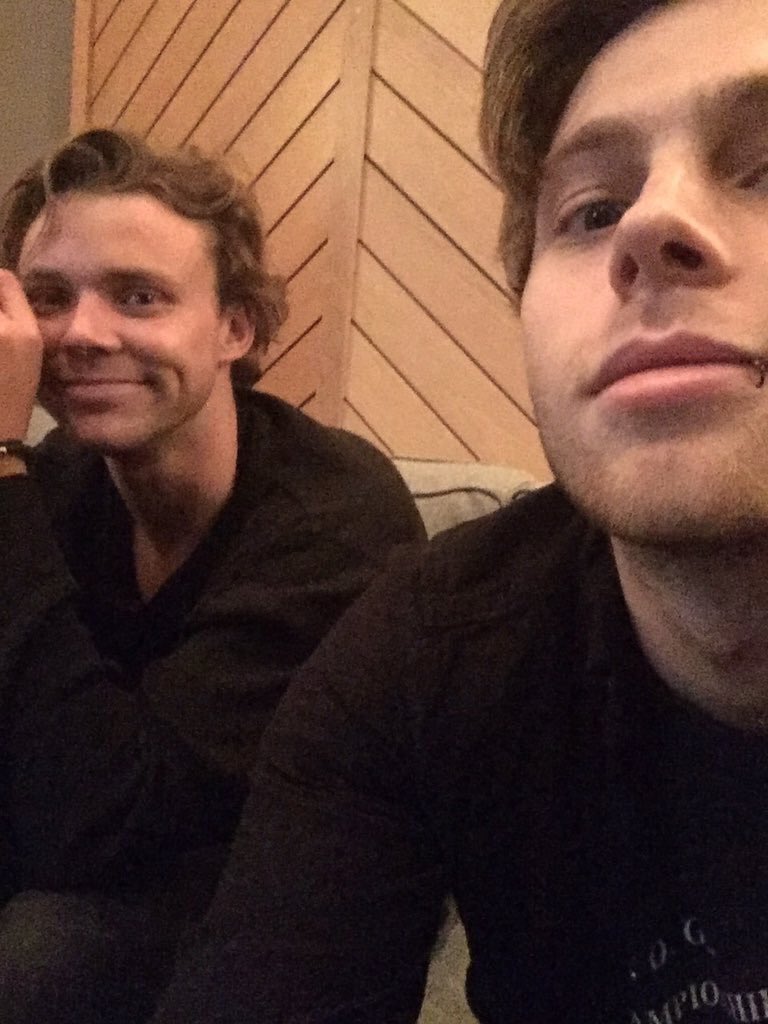 afisource's tweet image. ft. luke