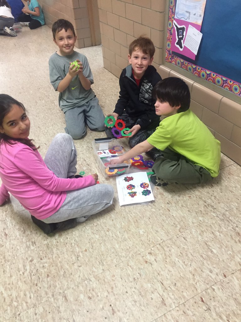 JMiller9958's tweet photo. Gr 3 and Gr 4 Ss having "phun" in math challenge! #NEFCUgrant #It'sPhun @LucilleMcAssey @MrsJessicaRyan https://t.co/zhC1KyhACQ