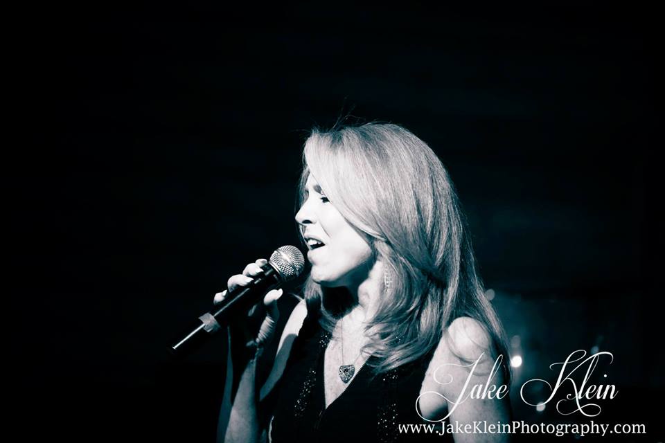 KellyClintonLV's tweet photo. Can't wait to see all of you at my open mic tonight! Special Guest host #billfayne #9pm @BootleggerLV https://t.co/fbchPsnYcJ