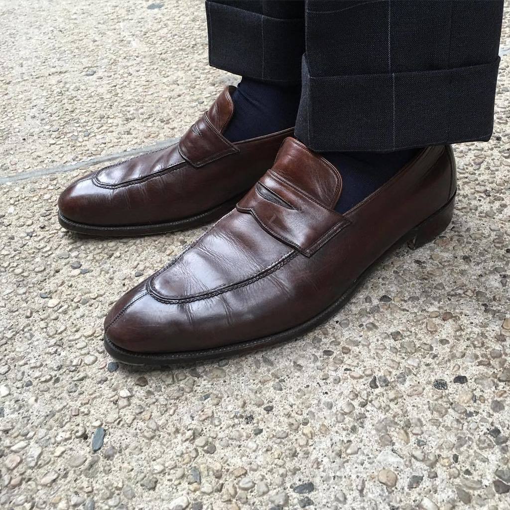 thearmouryhk's tweet photo. [Photo] https://t.co/lNuv7iu6A1 The beauty of #spigola by Koji Suzuki. Bespoke loafers made for #markcho —worn, po… https://t.co/fHnD24pe0n
