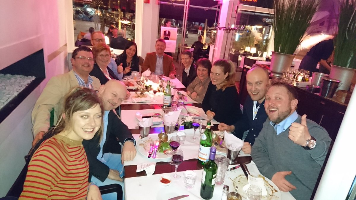 Oeysst87's tweet photo. #EFYE2016 dinner in Ghent!  What a beutifull group of People! https://t.co/f5xVoNa9Kl