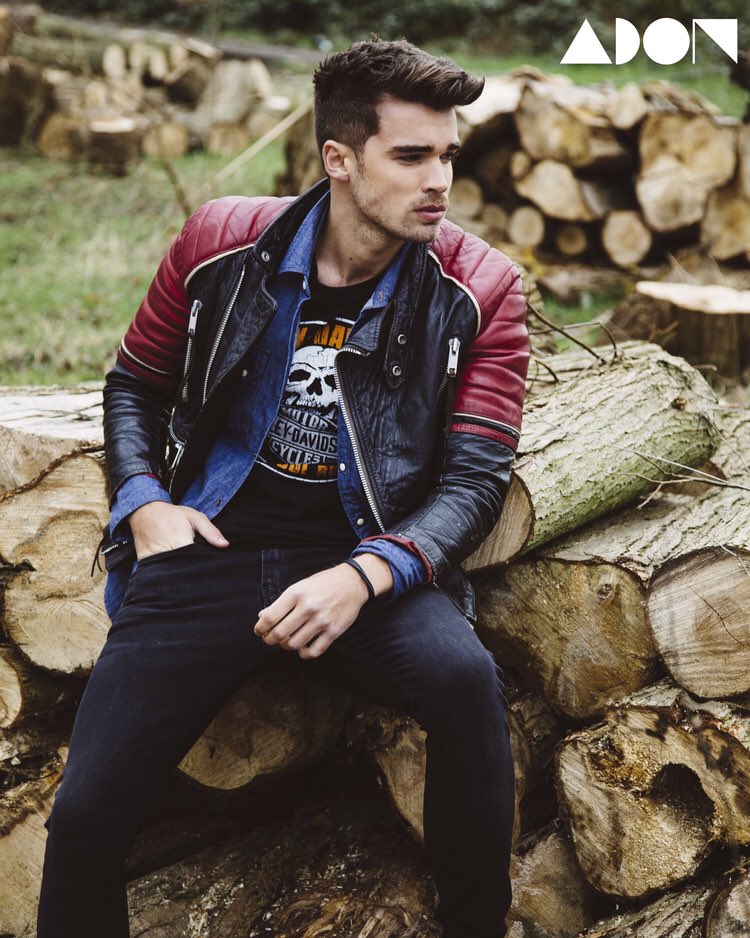 JoshCuthbert's tweet photo. A few snaps from my @adonmagazine editorial this month. 💀🇺🇸🇬🇧 #Editorial https://t.co/Ohded1m5Lu