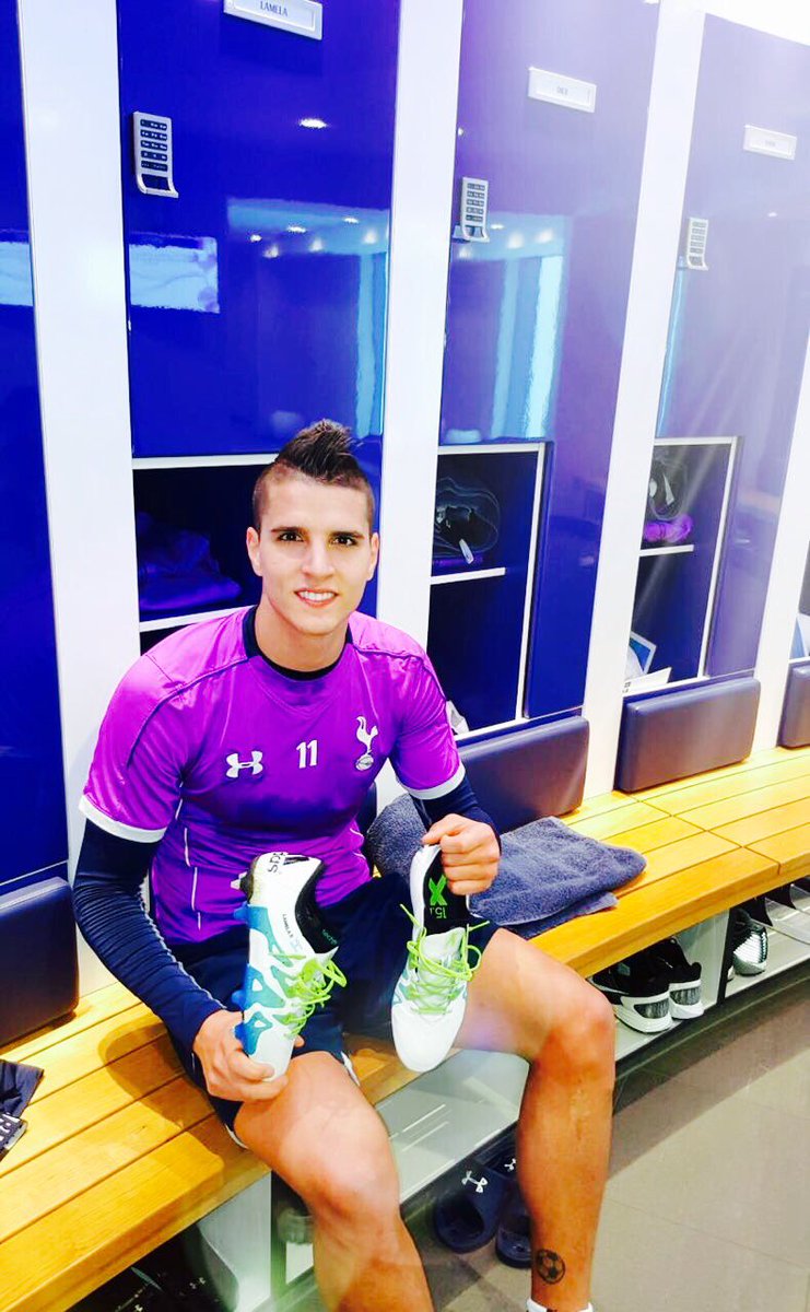 ErikLamela's tweet photo. Con mis nuevos / with my new #x15 😝 #bethediffrence @adidasuk https://t.co/XXUeLQoLXg