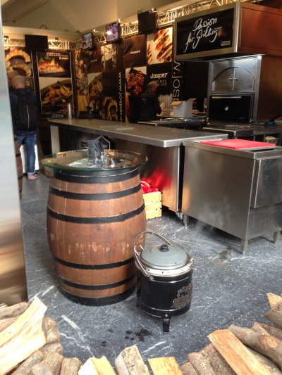 BlogHedonista's tweet image. El Kursaal de San Sebastián se ha impregnado de aromas de cúrcuma y otros especias... blgs.co/YLOf8d