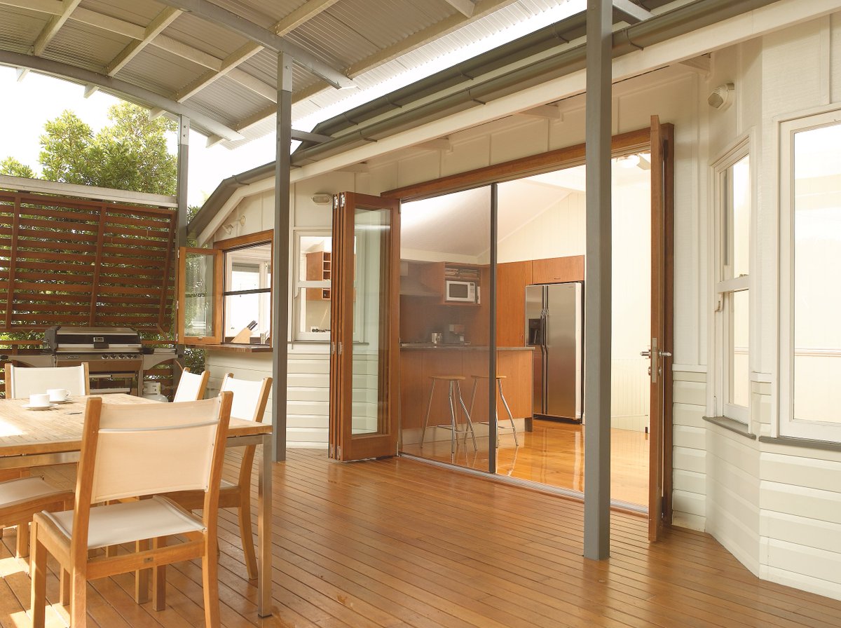 LaCantinaDoors's tweet image. Our screen systems ensure you never have to compromise your comfort. Keep insects and debris out. #ScreenSolutions
