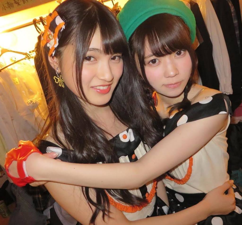 synysteraziziJR's tweet photo. #hkt48 #kojinayui #jiina #神志那結衣 #じーな #komadahiroka #piichan #駒田京伽 #ぴーちゃん #AKB48劇場 https://t.co/x7ymIbkegw