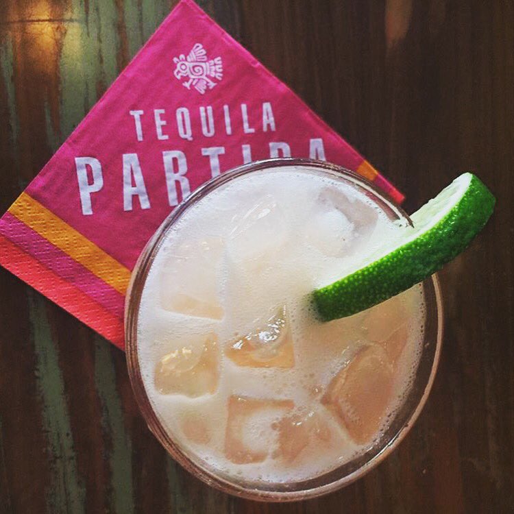 Some days you just need to keep it simple ☑️ #margarita #tequilapartida #mondays