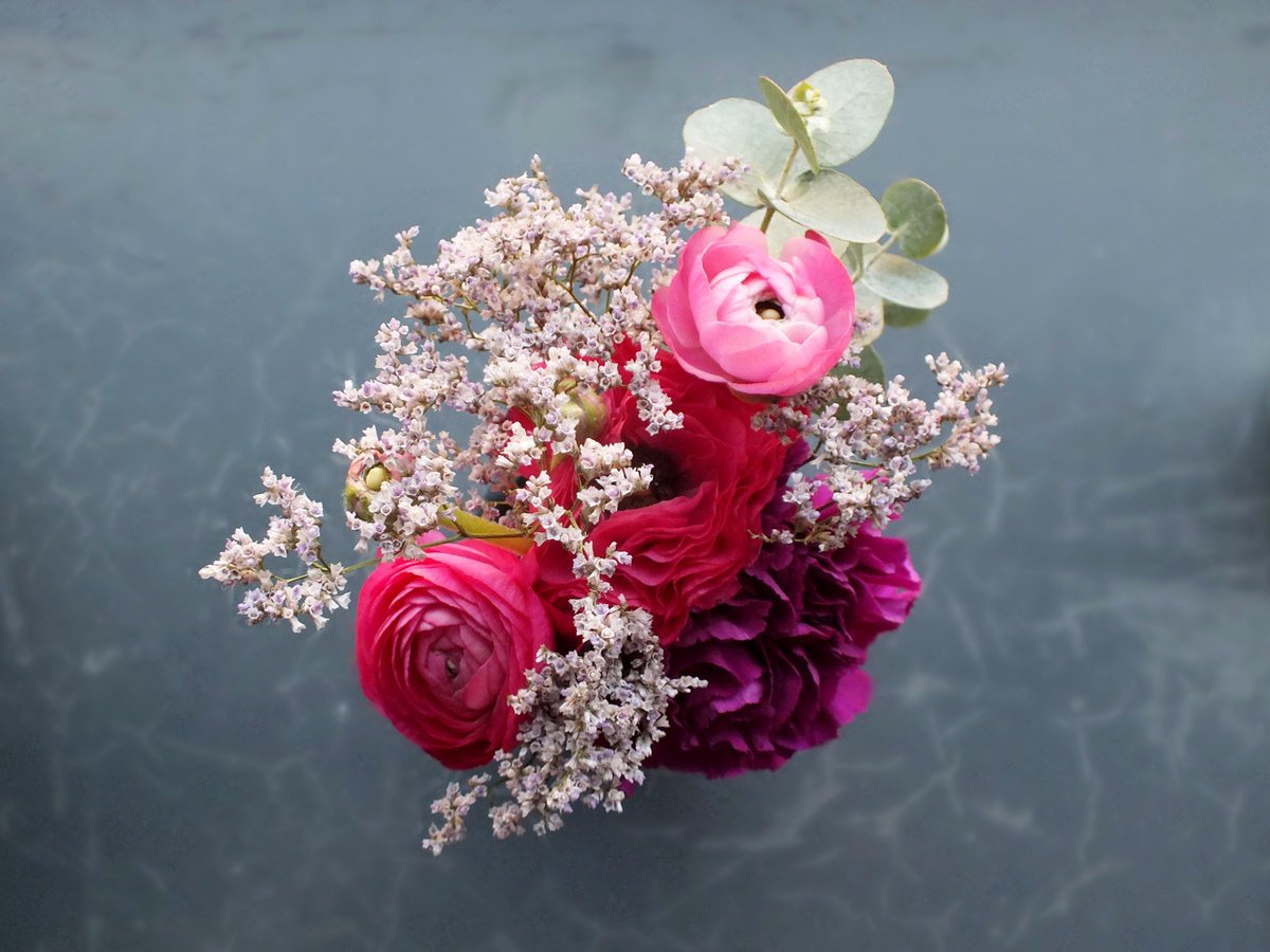 Fleurs pour Le restaurant Les Bricoles, le plaisir des abonnements entreprises
#lesfleursdemilijolie #fleuriste