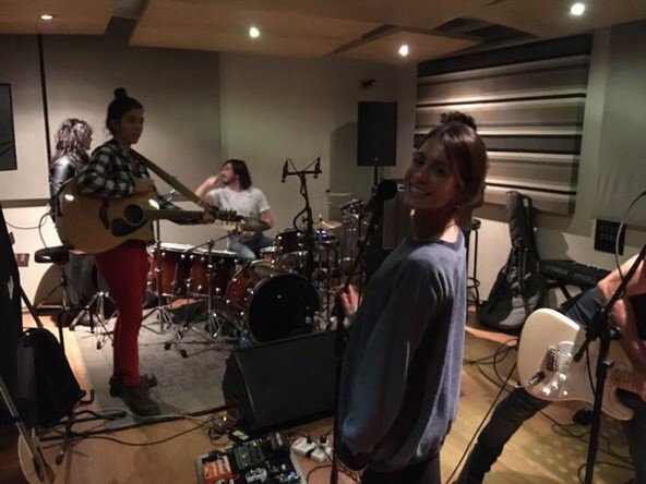 FioreAda's tweet photo. Se viene mucho ! Sorpresssss ! ππ Ensayando y preparando algo π€π£π€π£π€ ! #TINI2016 https://t.co/PbfFMtlAU0