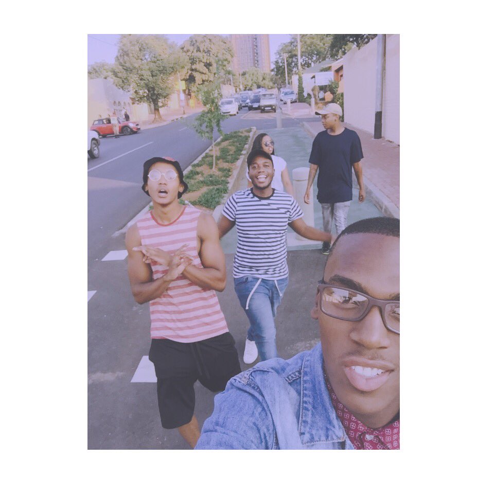 theboy_tso's tweet image. Earlier on within the hood with my G'z👊🏻 #firstUpload😁 hello twitter