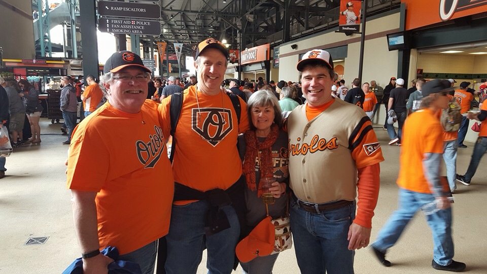 BrianCostello27's tweet photo. #birdland #endlessraindelay https://t.co/EgCgR0LWUH