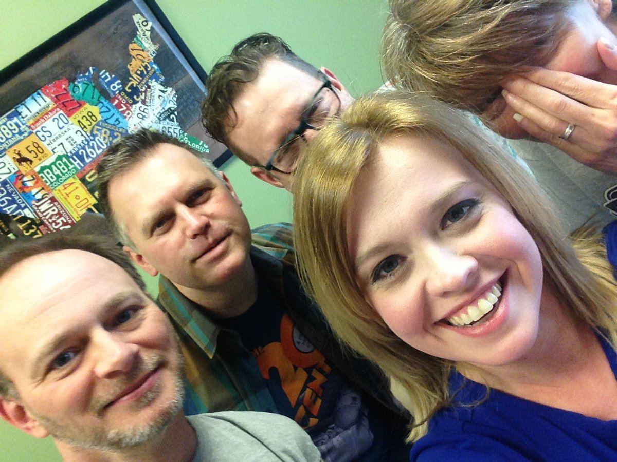 Lauren_Talley's tweet photo. Celebrity sighting here at #WordPublishing! @waynehaunmusic @gerondavis @KennaTurnerWest @tonywood_exit71 https://t.co/Vx27iWJekl