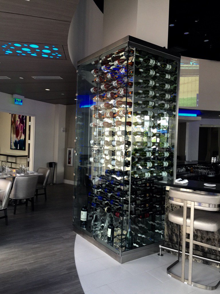 NorthPBNews's tweet photo. Did someone say wine? Deep Blu... https://t.co/GK4lm5nhec