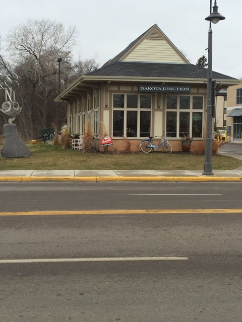 mnlakesbank's tweet photo. Take a look at our most recent Customer Spotlight: @dakota_junction #golocal https://t.co/XEMqAdUbwQ https://t.co/C2HQebtx0e