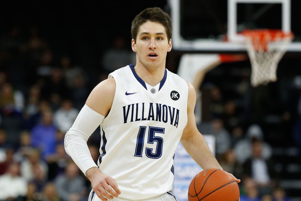 SPORTalkNova's tweet photo. RYAN ARCIDIACONO! WE LOVE YOU #NovaNation #NationalChampionship https://t.co/szWObldFCE