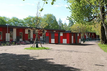 helsinki's tweet photo. #Päiväkoti Telkän, Silkkiuikun ja Kanavan kosteusvauriot korjataan. #Lauttasaari #Vuosaari. https://t.co/7o8GGBHReG https://t.co/exgfIDH1DL
