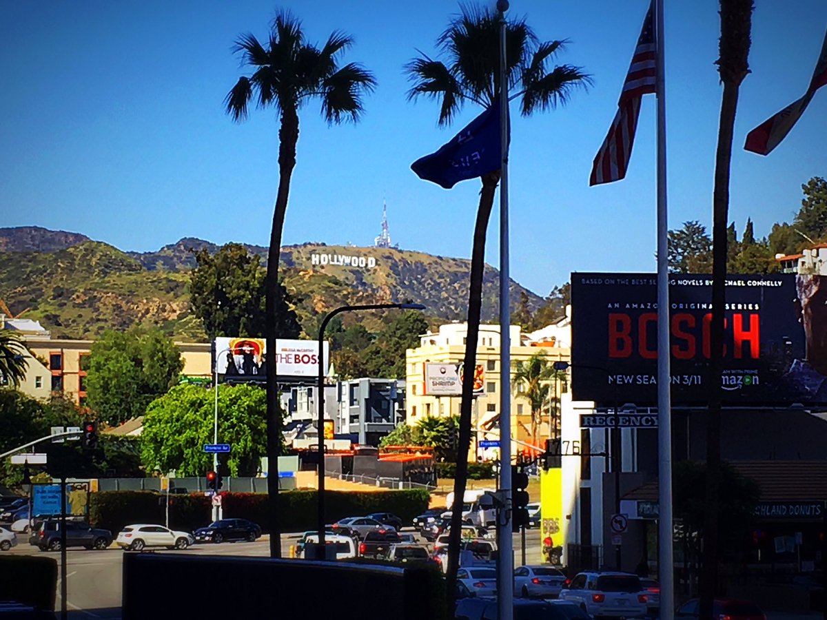 THillMedia's tweet photo. I've made it to Hollywood! @AmericanIdol coverage starts Tues! #TeamTrent #LovinLaPorsha #IdolFinale #WLOVfox #WTVA https://t.co/nyq83elStX