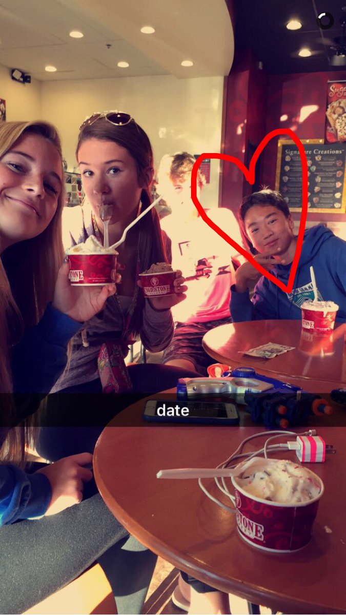 kenzieesullyy15's tweet photo. Happy birthday D1 Davis ily ❤️ #memes #duluth #jackoconnell https://t.co/uI1Ex7xAR4