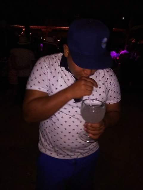 IzmaelEdwindiaz's tweet photo. Fistesitah 🎉🎉🎉👍 Noche de #Oister 🍺 #Mazatlan ✌.... https://t.co/GTxEN7TK2A