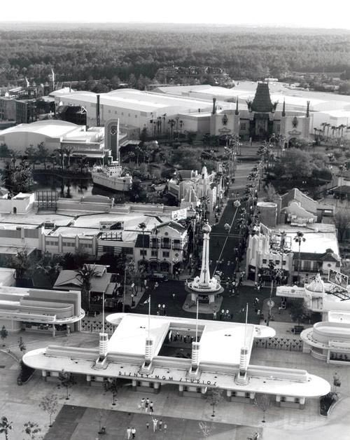 HistoryAtDisney's tweet photo. Disney-MGM Studios, WDW 1989 https://t.co/zIdjpA7uah