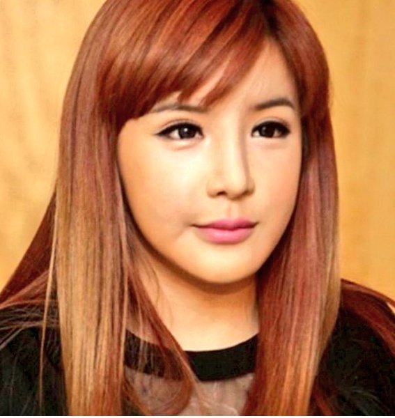 I♡U unnie.U are my ideal type.
I really like yr cute face and sweet voice.
I am waiting yr comeback.*_*@haroobomkum