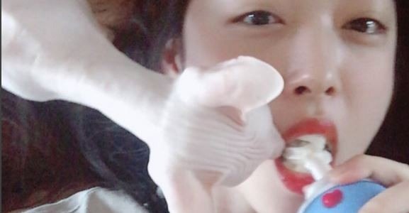styleguideform's tweet photo. [OP-ED] Hey Netizens, Calm Down
#kpop #DannyOppa @SulliansWorld @AhnHani_Global
https://t.co/XJ3xk6bynN https://t.co/ErtmwiFMCq