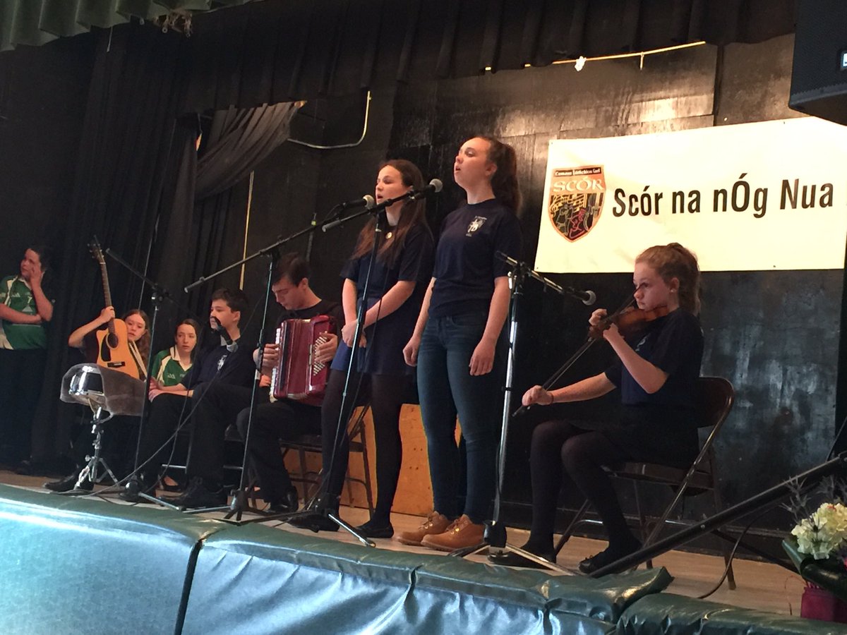 NY Rose of Tralee tweet media