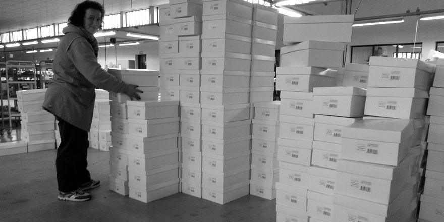 maratown's tweet photo. Maratown™ now available 24/24 on https://t.co/X60YHbmcfj #maratown #comfortableshoes #shoes https://t.co/OogcCScTcW