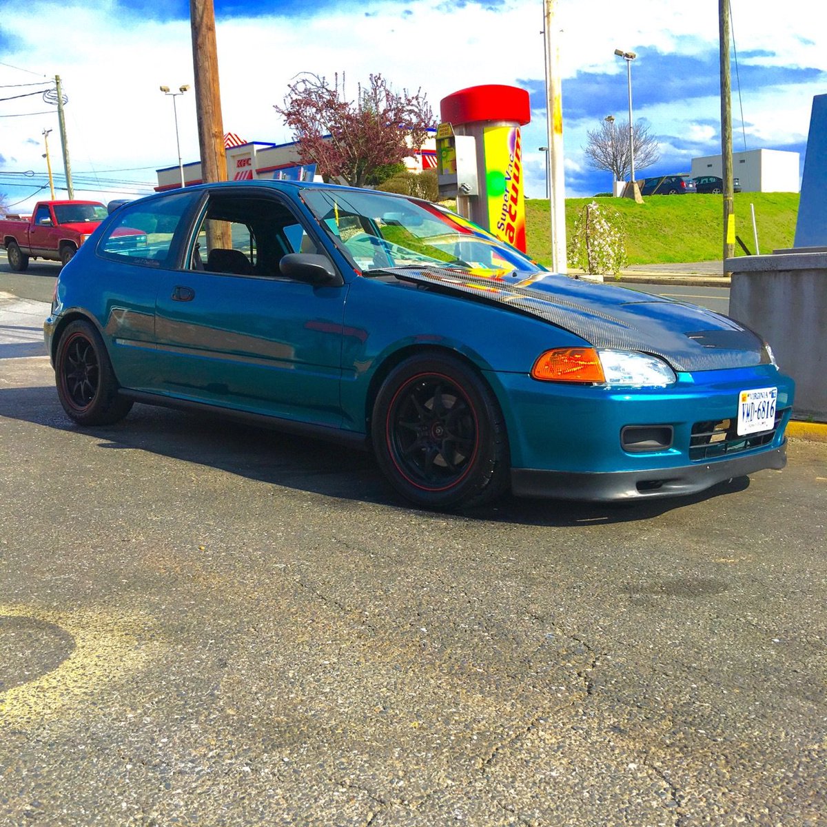 DressUpBolts's tweet photo. One of our sponsored rides! 

https://t.co/8tKbALgIm7
sales@DressUpBolts.com
#honda #civic #jdm #titanium #racecar https://t.co/84UVbLULvm
