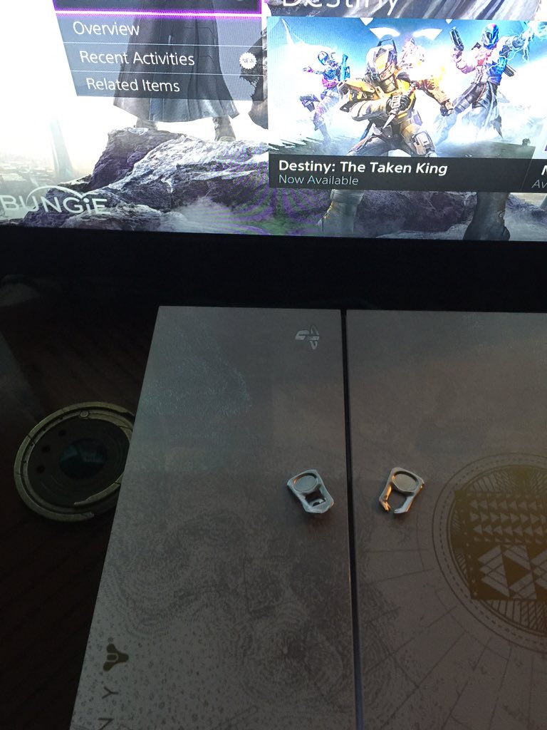 kellbellftw's tweet image. Rt and follow to win a #focusedlight code just in time for #destinythegame April update! #thetakenking #levelup