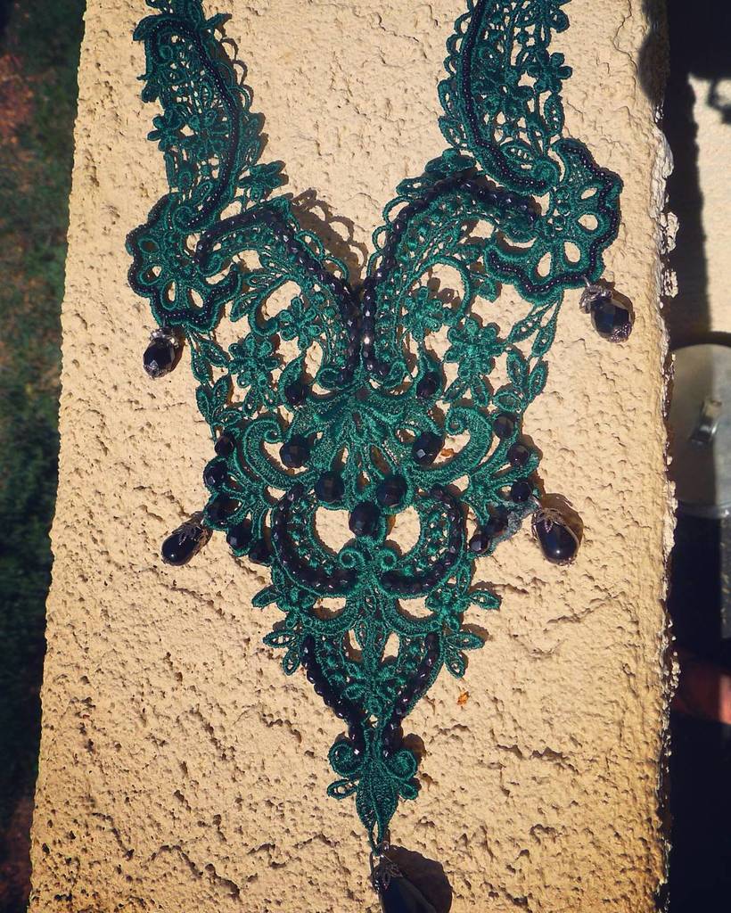 LovePreAdored's tweet photo. This stunning handmade piece will be on sale at #batsdayblackmarket 
#venetianlace #greenlace #emeraldgreen #handbe… https://t.co/INX9mgWVV7