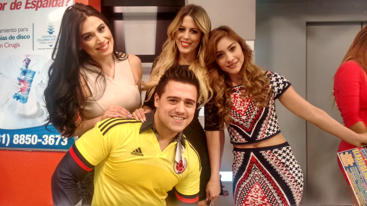multimediostv's tweet photo. Seguimos en #LasNochesDelFutbol 🌛⚽

@Ruby_Gonzalezz @GarzaaJr @CamyGMusic 

➡ https://t.co/yivtzMjmYN https://t.co/bZvl4daFY0