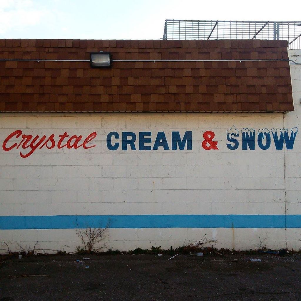 icycaps's tweet photo. Some slick #icycaps too. #slug🍦 #slugdetroit by motherslug https://t.co/sJHLVENexv