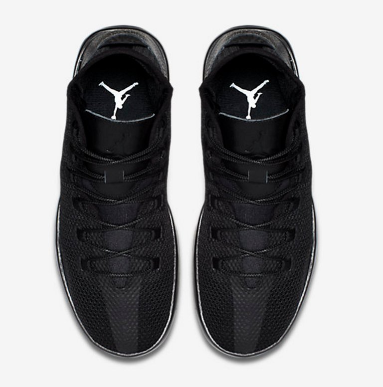 jordan reveal triple black
