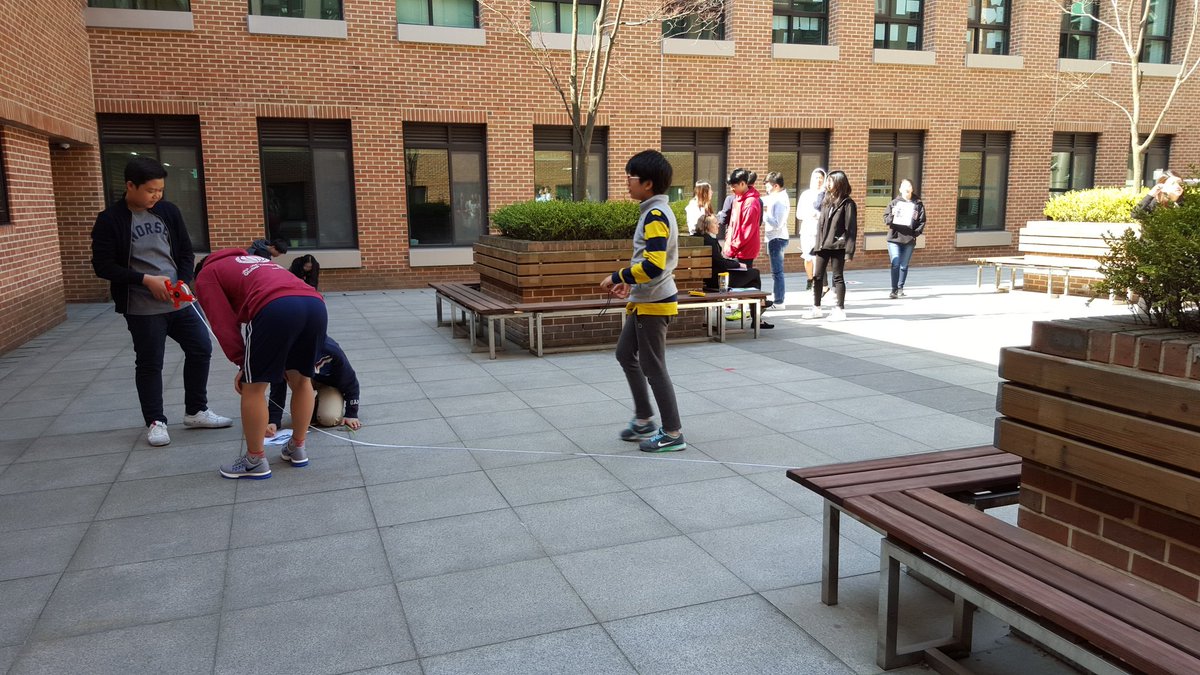 mathdunnright's tweet image. #kispride #geometryinaction