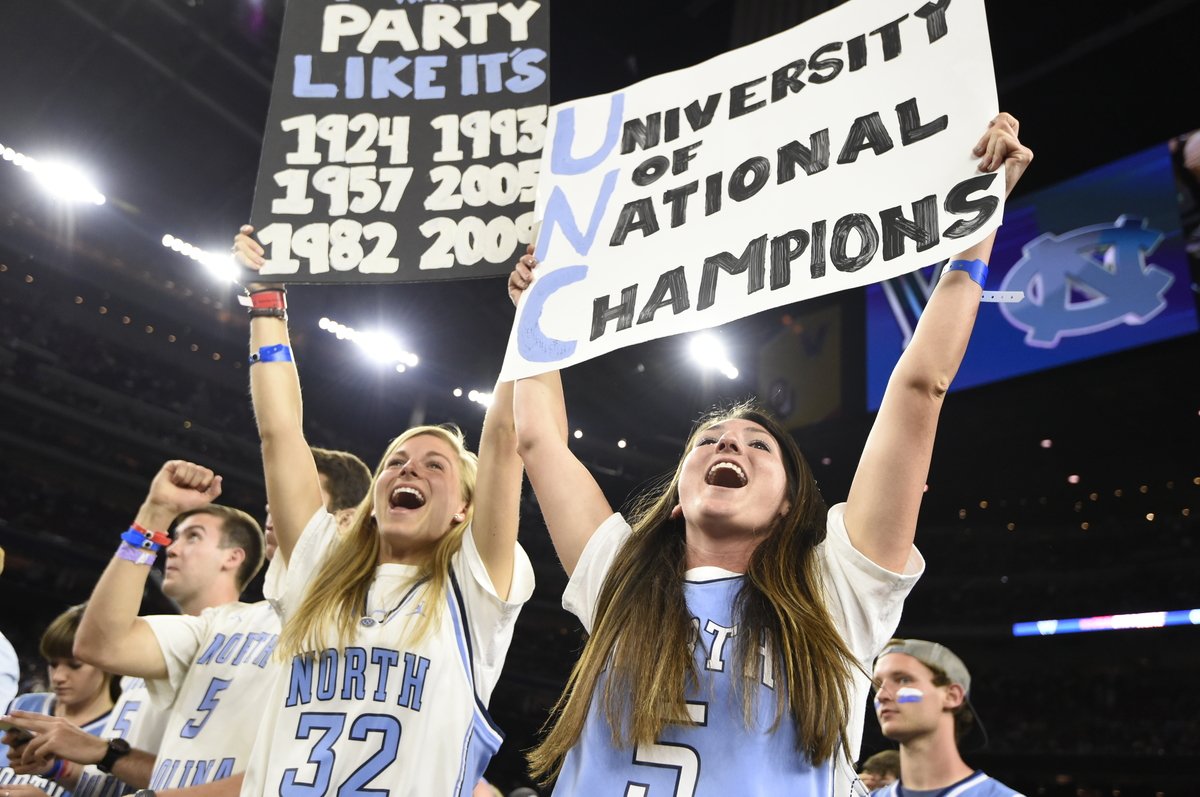 MarchMadnessMBB's tweet photo. HERE. WE. GO. #NationalChampionship https://t.co/8JJrpdzL7Z