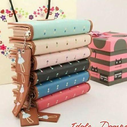 Riisma08's tweet photo. #dompet #dompetmurah #dompetimport #dompetkorea #dompetbranded #dompetcewek #dompetcewekmurah #olshopdepok #depok https://t.co/cI3ZcTVoTj