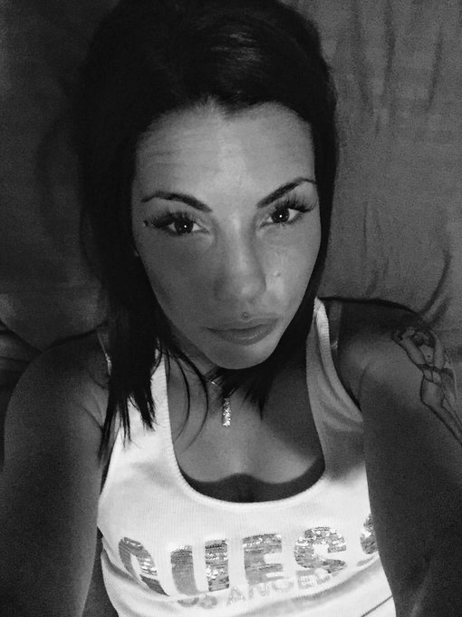 Un petit coucou de @lane_official https://t.co/77fU0mot84<a class="tags" target="_blank" title="On Twitter" href="/?out=eyJ0eXAiOiJKV1QiLCJhbGciOiJIUzUxMiJ9.eyJpYXQiOjE3MjExMTQzNjQsImlzcyI6InR3cG9ybnN0YXJzLmNvbSIsIm5iZiI6MTcyMTExNDM2NCwiZXhwIjoxNzUyNjUwMzY0LCJyZWRpcmVjdF91cmwiOiJodHRwczovL3R3aXR0ZXIuY29tL2xhbmVfb2ZmaWNpYWwifQ.3KVvNrB5VK_lzrEcRM4vGFkh_l484Dz4YmRSM0MufmgZIU4XufMxIMAALETPZZat1j23-IPvFIC9B8BDd058Aw">@lane_official</a><a href="/tag/friskyfriday"class="tags"><span>#friskyfriday</span></a>