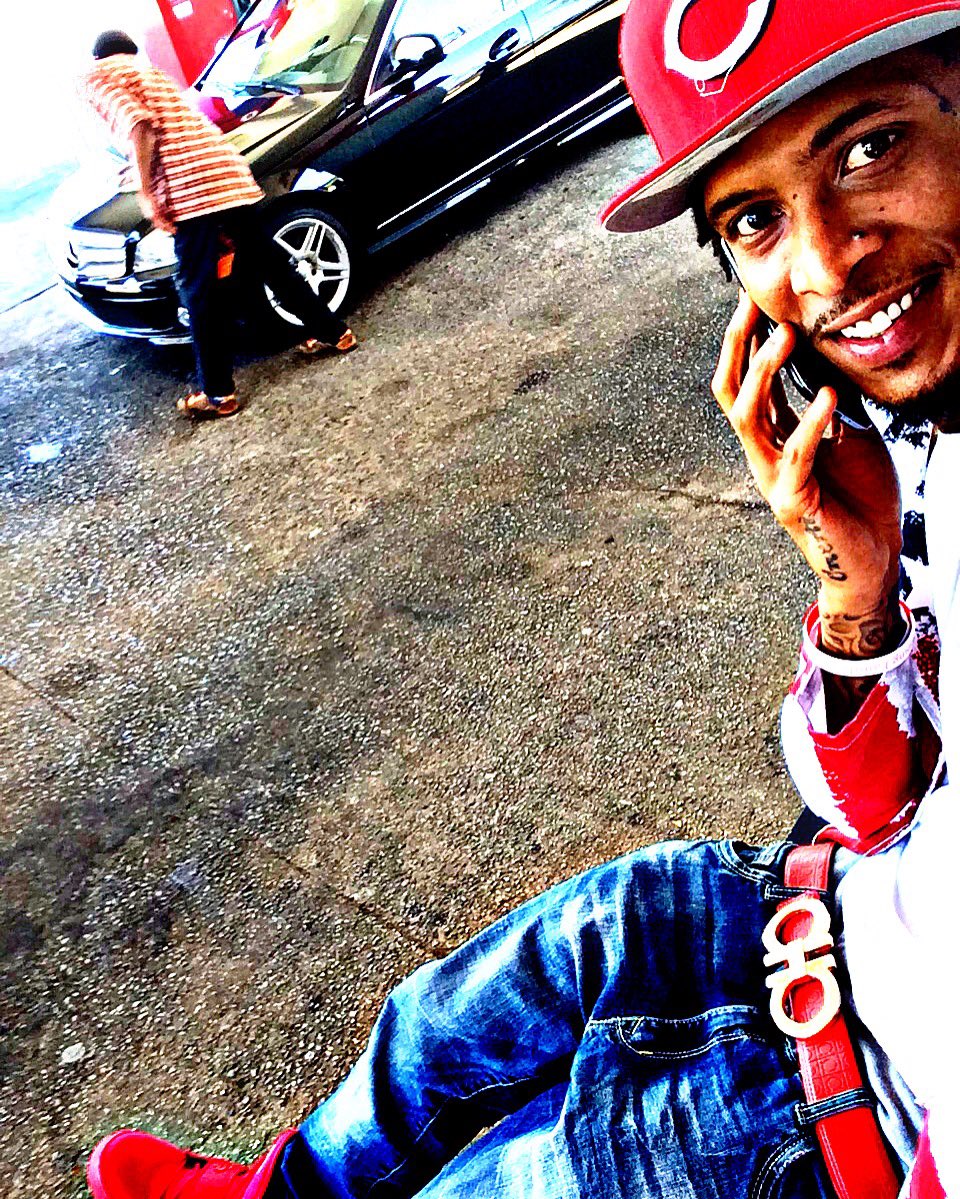 sinseidamayor's tweet photo. Posted at #texico getting the Benz wipe down😱💦 #sei #savedahood #lhhatl https://t.co/QarjPlcOKm