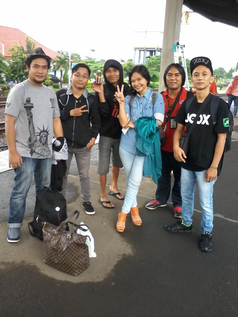 Keseruan di Kereta OTW #NRD2016 #D_Lengko #Cirebon @NRD2016