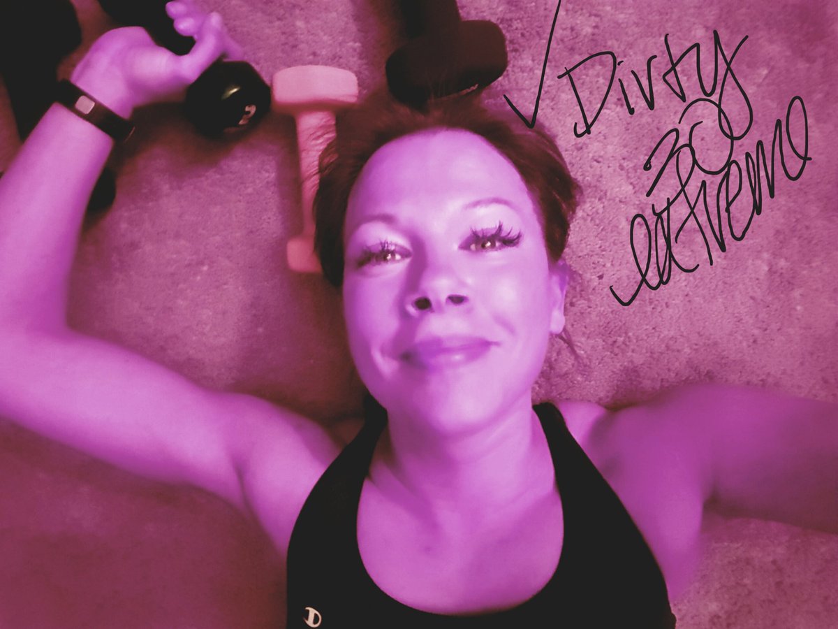 DirectorladyMN tweet picture