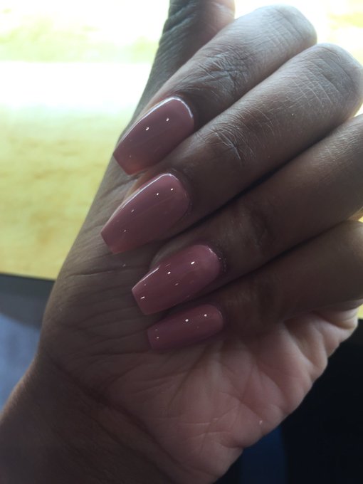 Watch Crump's leaked NSFW photo on TwXstars