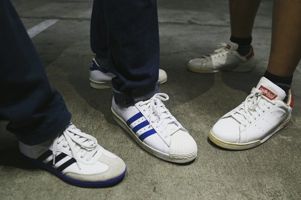 3foil_id_DPK's tweet image. Samba x superstar x Stansmith 🔥 🔥 #carambola #3foil_id #3foil_id_dpk #depok #sneakerholics