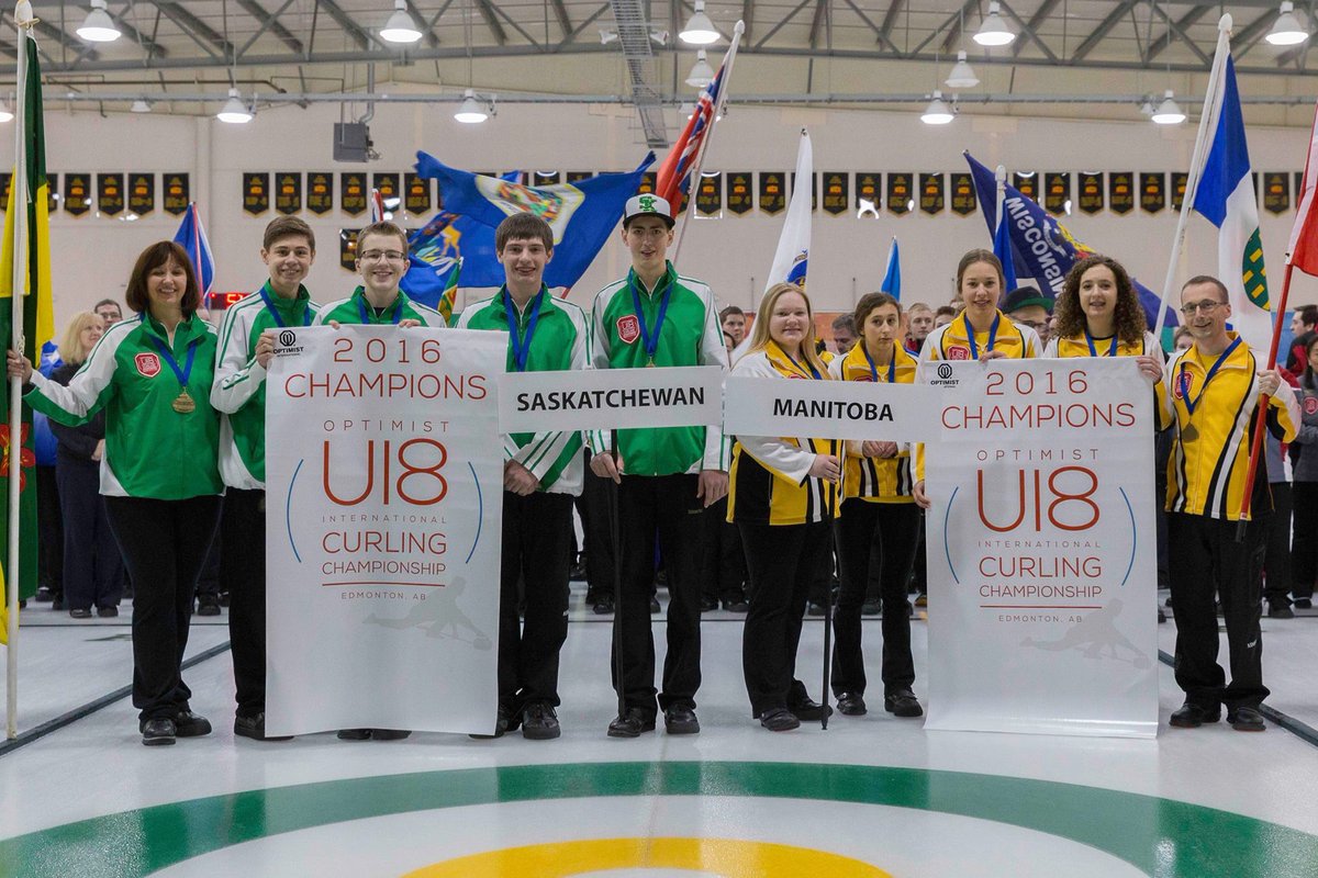 Dustin_Mikush's tweet photo. #u18curl Champs @TeamZacharias and #TeamDales . Hope to see a @CurlingCanada National next year! #growthesport https://t.co/qzECceHLLV