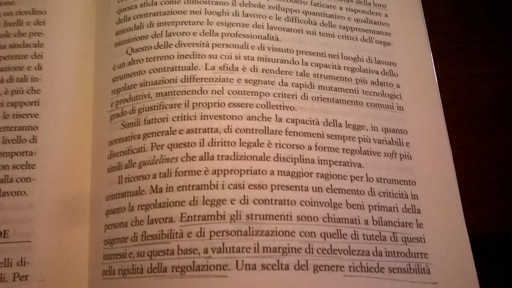 AgneseMoriconi1's tweet photo. Cella-Treu:contrattaz decentrata deve favorire adattam normativo a nuovi modelli (es. Reti) #PHD_AM @PasquiniFlavia https://t.co/ADUPdg5jp4