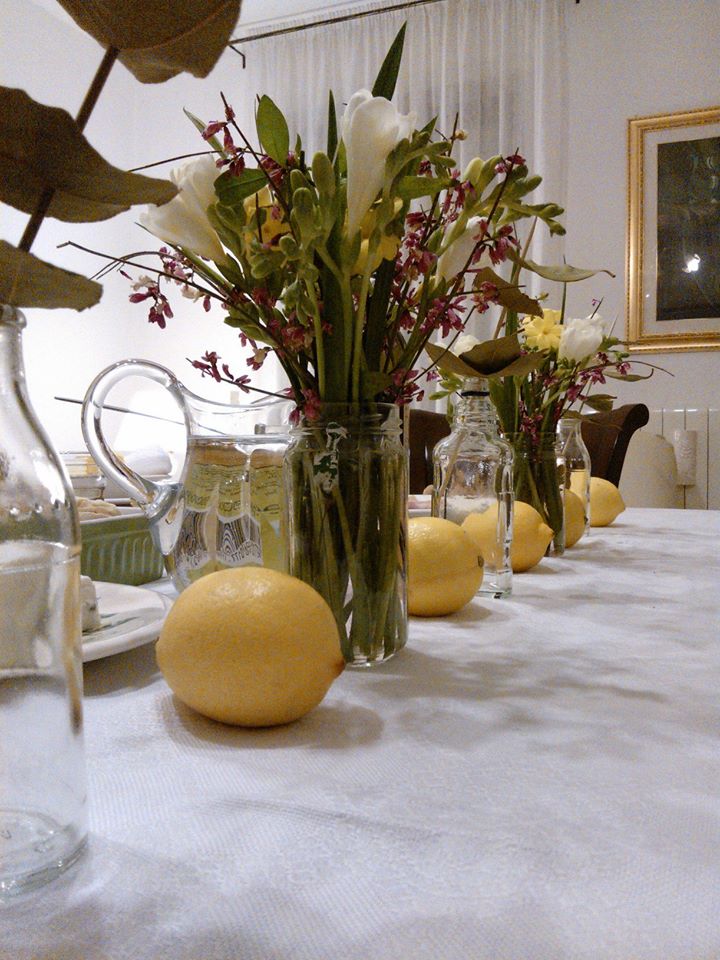 serena_p79's tweet photo. Cena per due
@detertecnica95 
#kitchen #maglie #cena #decor https://t.co/K8bkfPF4zR