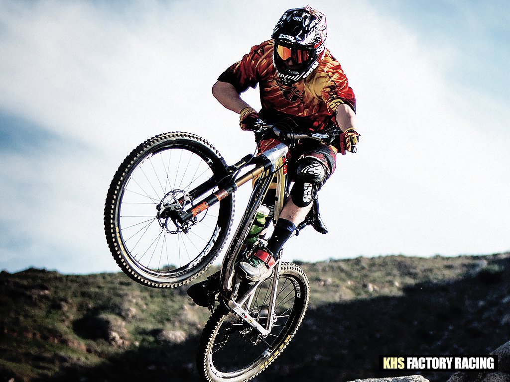 KHSProMTB's tweet image. #USA #! #DH #MTB #Racing #Team! #KHS
#LosAngeles #SantaMonica #Hollywood #SanDiego #Fontana #SanFrancisco #Malibu